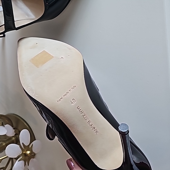 Manolo Blahnik Campari Patent Mary Jane Pumps - Picture 2 of 11